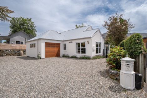 Photo of property in 4 Elva Dawson Place, Arrowtown, 9302