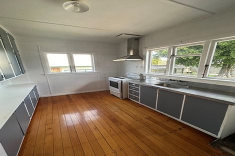 Photo of property in 3 Victoria Avenue, Dannevirke, 4930