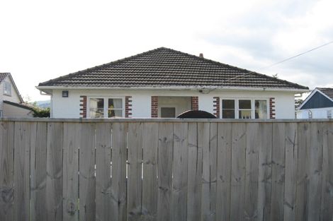 Photo of property in 107 Waiwhetu Road, Waterloo, Lower Hutt, 5011