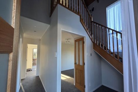 Photo of property in 2 Eclipse Lane, Whitby, Porirua, 5024