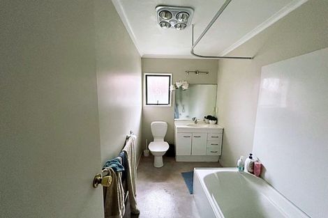 Photo of property in 171 Old Farm Road, Hamilton East, Hamilton, 3216