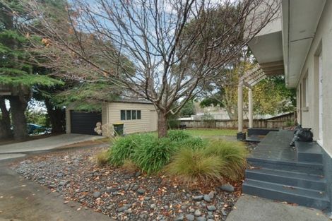 Photo of property in 16 Valley Road, Pukekohe, 2120