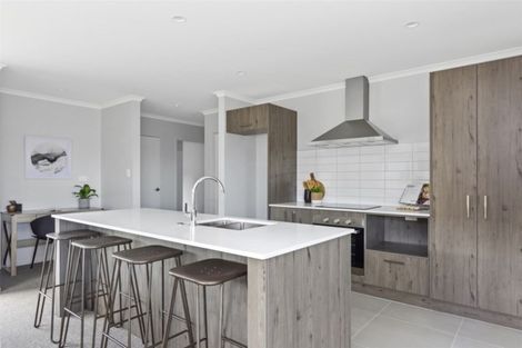 Photo of property in 94 Te Wharo Drive, Papamoa, 3118