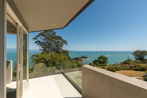 Photo of property in 141 Princes Drive, Britannia Heights, Nelson, 7010