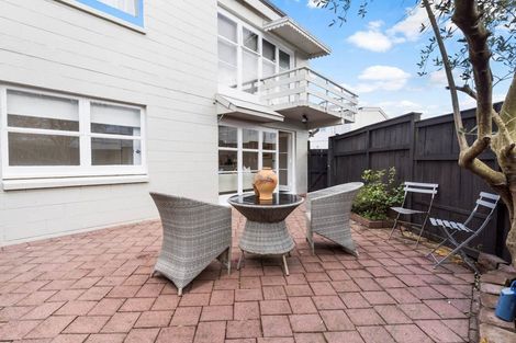 Photo of property in 4/13 Armadale Road, Remuera, Auckland, 1050