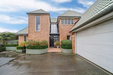 Photo of property in 48b Steadman Road, Broomfield, Christchurch, 8042