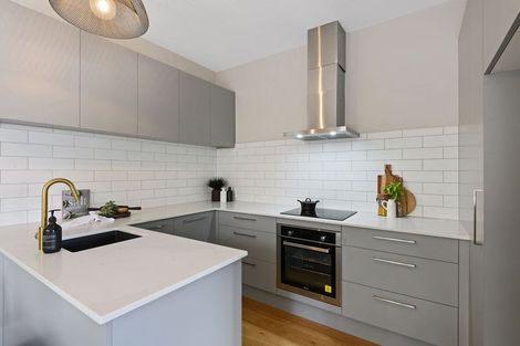 Photo of property in 2b Bradshaw Terrace, Riccarton, Christchurch, 8011