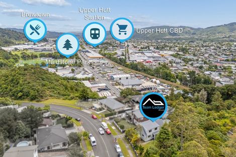 Photo of property in 13 King Charles Drive, Kingsley Heights, Upper Hutt, 5018