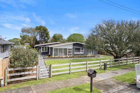 Photo of property in 9 Monument Road, Clevedon, Papakura, 2582