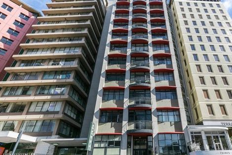 Photo of property in Terrace Garden Apartments, 4c/120 The Terrace, Wellington Central, Wellington, 6011