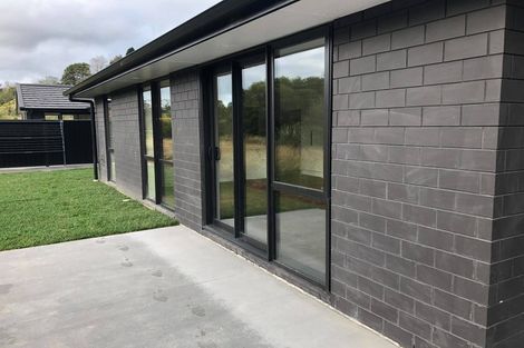 Photo of property in 92 Pakanga Grove, Pyes Pa, Tauranga, 3112