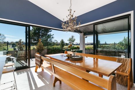 Photo of property in 73 Harding Drive, Papamoa Beach, Papamoa, 3118