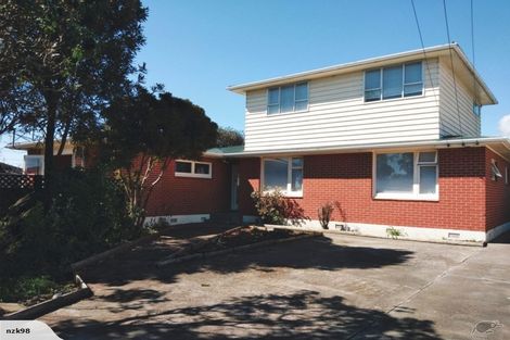 Photo of property in 3 Armagh Street, Levin, 5510