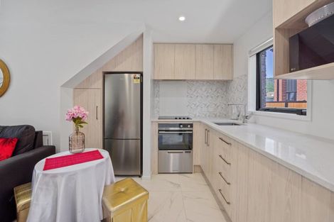 Photo of property in 3/5 Milne Crescent, Taita, Lower Hutt, 5011