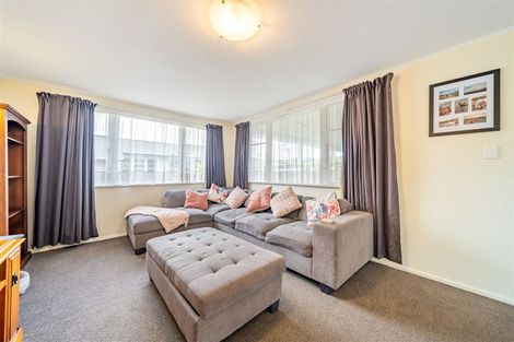 Photo of property in 12 Benge Crescent, Clouston Park, Upper Hutt, 5018