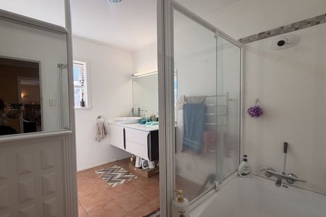 Photo of property in 54 Lyttelton Avenue, Forrest Hill, Auckland, 0620