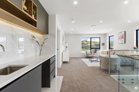Photo of property in 9 Backridge Way, Flat Bush, Auckland, 2019