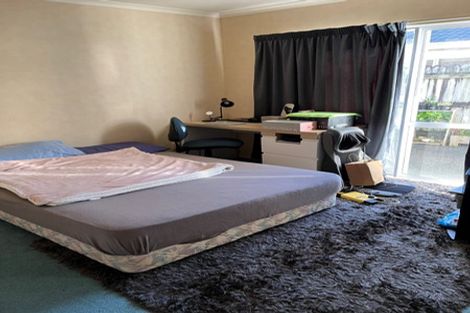 Photo of property in 1 Borris Close, East Tamaki, Auckland, 2016
