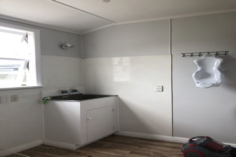 Photo of property in 61 Birmingham Street, Takaro, Palmerston North, 4412