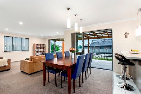 Photo of property in 36 Madison Terrace, Silverdale, 0932