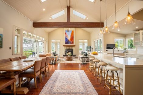 Photo of property in 316 Monument Road, Clevedon, Papakura, 2582