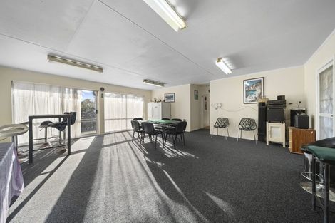 Photo of property in 19 Hanover Place, Pahurehure, Papakura, 2113