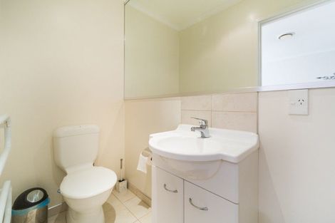 Photo of property in 54 Cashmere Drive, Fitzherbert, Palmerston North, 4410