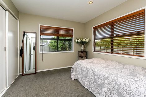Photo of property in 111 Wairau Road, Oakura, 4314