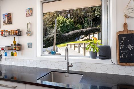 Photo of property in 15 Anne Street, Ferndale, New Plymouth, 4310