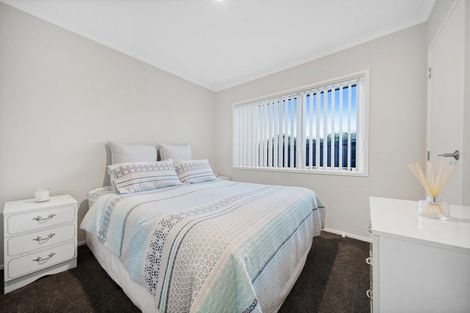 Photo of property in 30 Helenslee Road, Pokeno, 2402