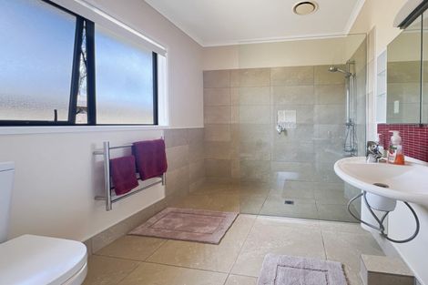 Photo of property in 5a York Street, Drury, 2113