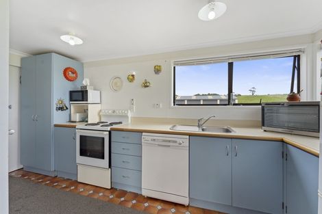 Photo of property in 1038 Mountain Road, Waiongana, Inglewood, 4389