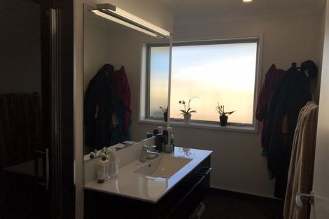 Photo of property in 37 Piata Street, Papamoa Beach, Papamoa, 3118