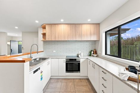 Photo of property in 22 Kowhai Street, Oxford, 7430