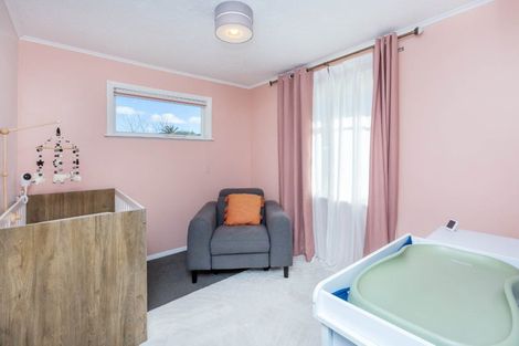 Photo of property in 19 Victoria Street, Ebdentown, Upper Hutt, 5018