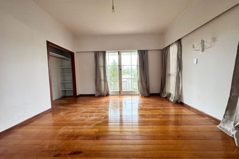 Photo of property in 9 Spargo Road, Massey, Auckland, 0614