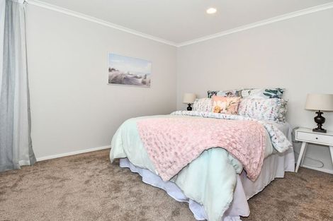 Photo of property in 31 Wairere Road, The Gardens, Auckland, 2105