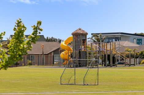 Photo of property in 74 Calypso Drive, Papamoa Beach, Papamoa, 3118