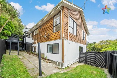 Photo of property in 62 Cortina Avenue, Johnsonville, Wellington, 6037