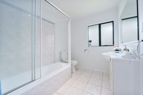 Photo of property in 22a Martin Jugum Lane, Ranui, Auckland, 0612