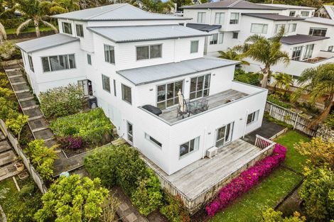 Photo of property in 114 Fairview Avenue, Fairview Heights, Auckland, 0632