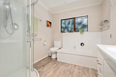 Photo of property in 255 Waitaha Road, Welcome Bay, Tauranga, 3112