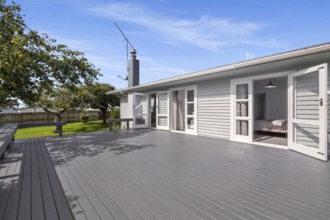 Photo of property in 6 Donovan Street, Te Puke, 3119