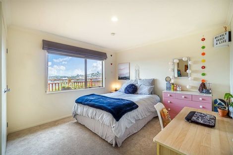 Photo of property in 636d East Coast Road, Pinehill, Auckland, 0630