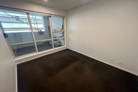 Photo of property in Stadium Garden Flats, 314/107 Thorndon Quay, Pipitea, Wellington, 6011