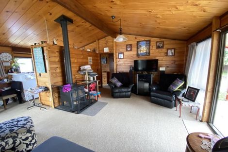 Photo of property in 92 High Street, Eltham, 4322