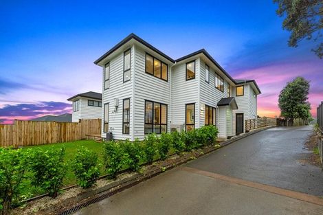 Photo of property in 25 Henriette Place, Totara Park, Auckland, 2105