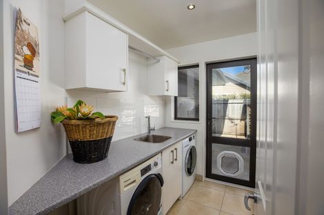 Photo of property in 11 Heathridge Place, Lincoln, 7608