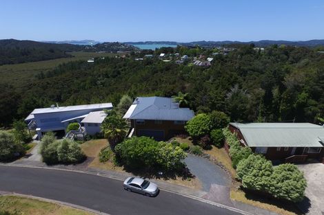 Photo of property in 16 Hihitahi Rise, Paihia, 0200