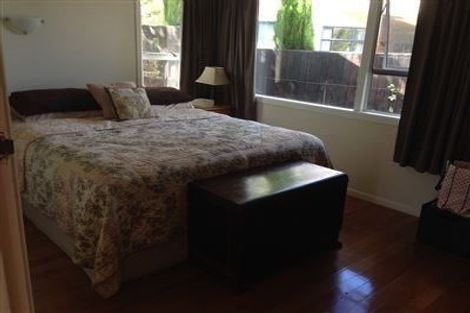 Photo of property in 1/21 William Souter Street, Forrest Hill, Auckland, 0620